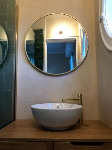Bordeaux-Réalisation d'une salle de bains avec douche italienne en carreaux marocains Zelliges et béton ciré - 7